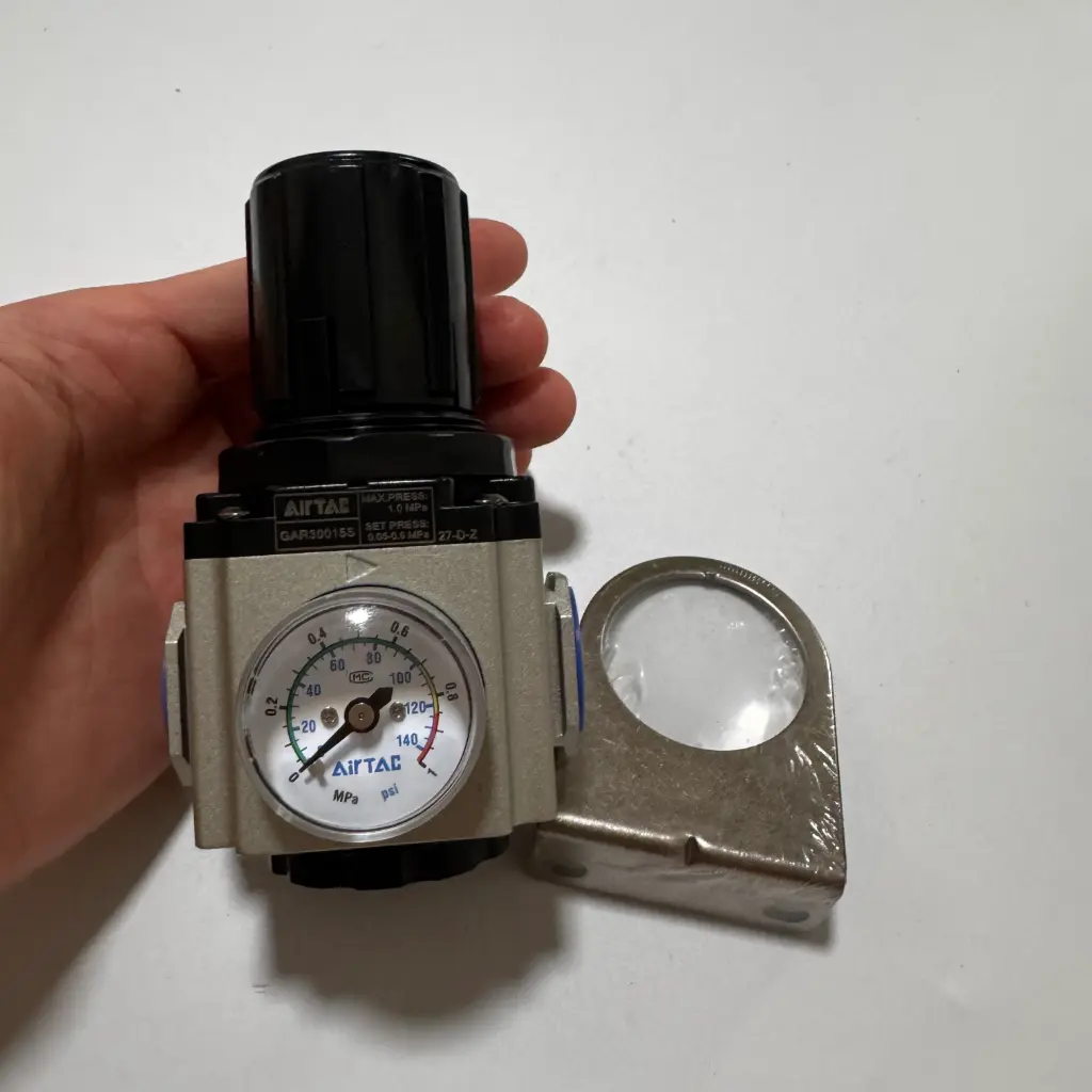 Air Regulator Size 1/2 " reference : GAR30015SG Airtac  