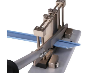 Wire duct cutter machine